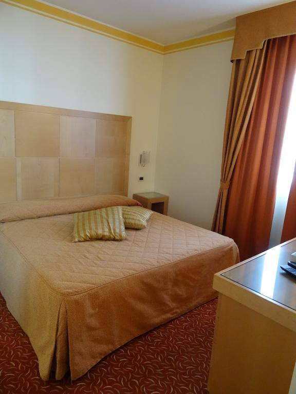 Hotel Roma Cividale del Friuli Oda fotoğraf