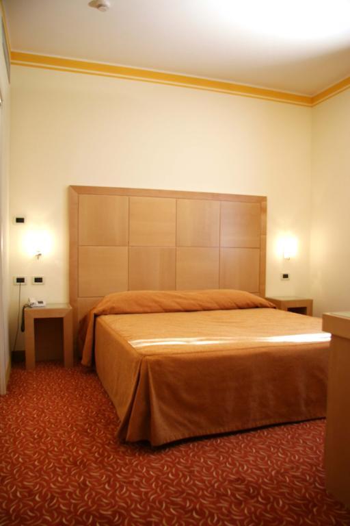 Hotel Roma Cividale del Friuli Oda fotoğraf